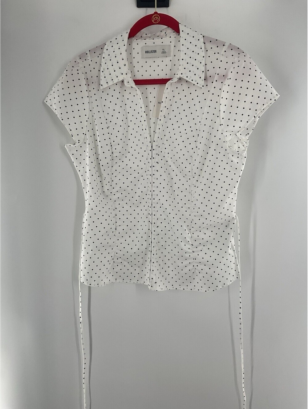Hollister Women’s Newest Tax White Polkadot Blouse Extra Large 145